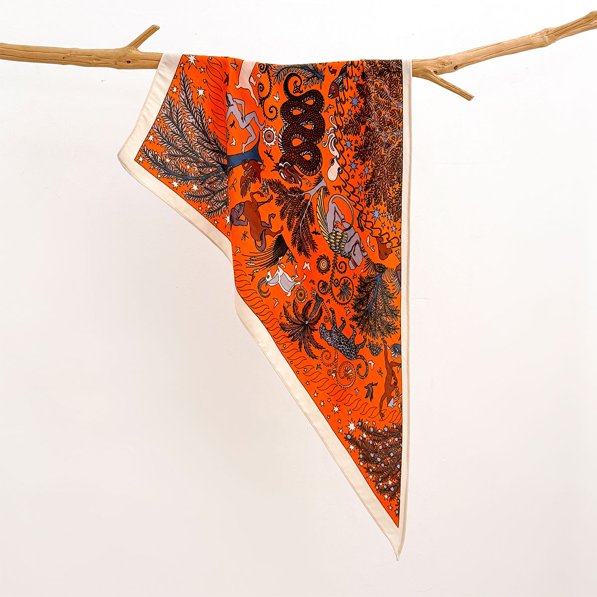 Écharpes en satin doux imitation soie, foulard carré imprimé rétro pour femmes, bandanas, hijab de luxe, foulard élégant, châles