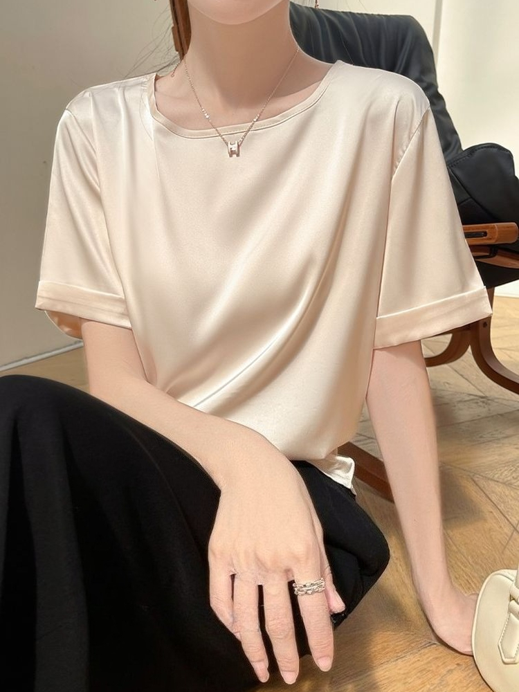 Nouveauté Été 2026 T-shirts en satin pour femme, couleur unie, élégants, à manches courtes, minimalistes et polyvalents