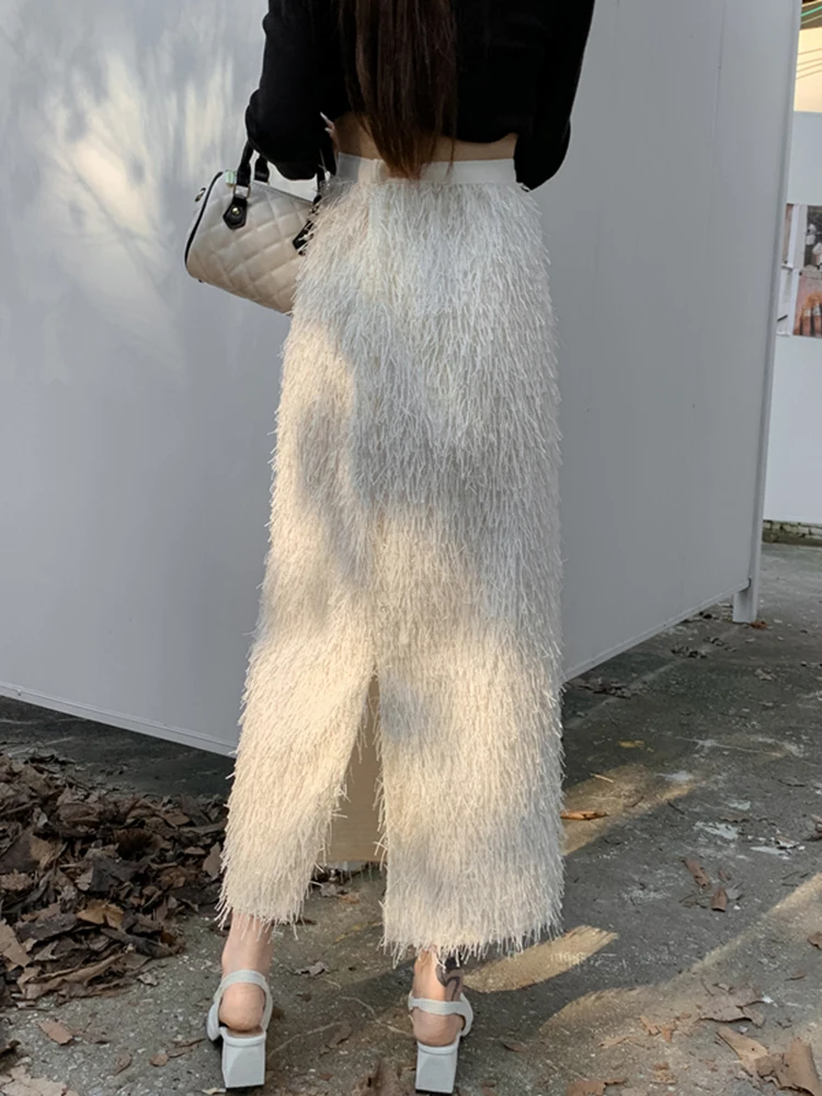 Jupe longue taille haute A-Line pour femme, plumes, jambe fendue, mode élégante, dame chaude, monochrome, automne, hiver, nouveau, 2023