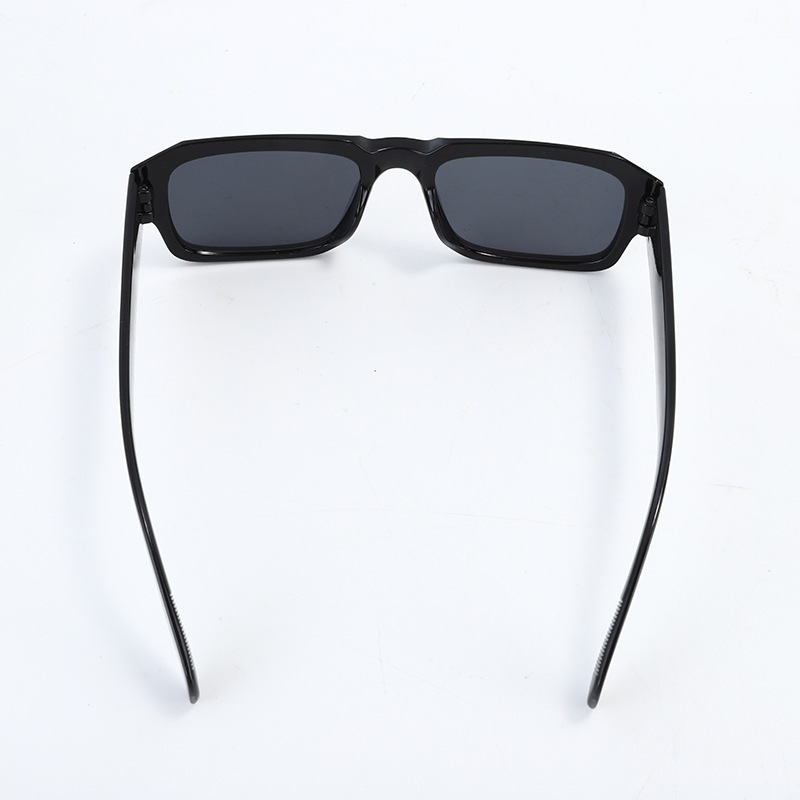 Lunettes de soleil carrées vintage pour hommes et femmes, lunettes de soleil de créateur de marque, lunettes de carillon à la mode, nuances noires, lunettes dégradées, UV400
