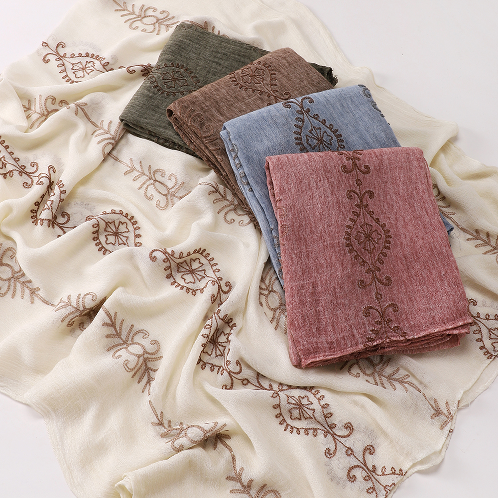 Hijab brodé vintage en tissu texturé, châle musulman froissé, foulard doux et respirant, écharpe de tête islamique pour femmes.