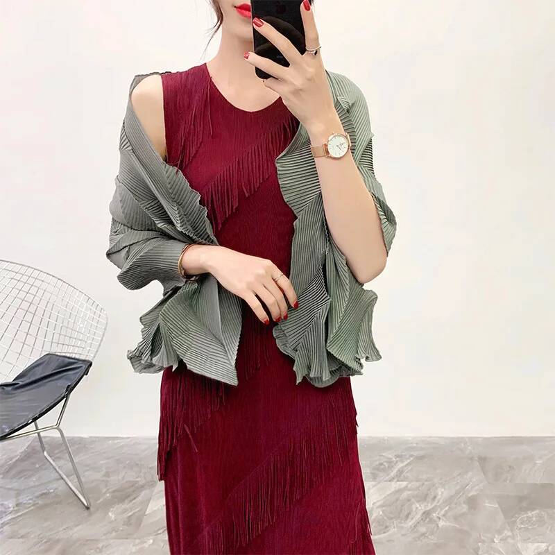 LANMREM plissé à la mode femmes écharpe couleur unie irrégulière élastique décontracté châle crème solaire vêtements tous les accessoires assortis 2DA3694