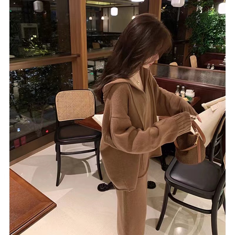 Vêtements coréens d'automne, ensemble tricoté avec jupe, tendances féminines 2026, ensemble jupe longue deux pièces, tenue deux pièces à capuche