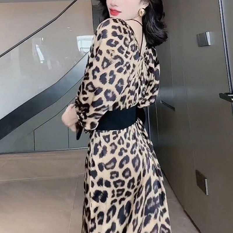 Robe longue léopard décontractée à manches mi-longues pour femmes, col en V, plis, ceintures trapèze, vêtements élégants, mode d'été, sexy