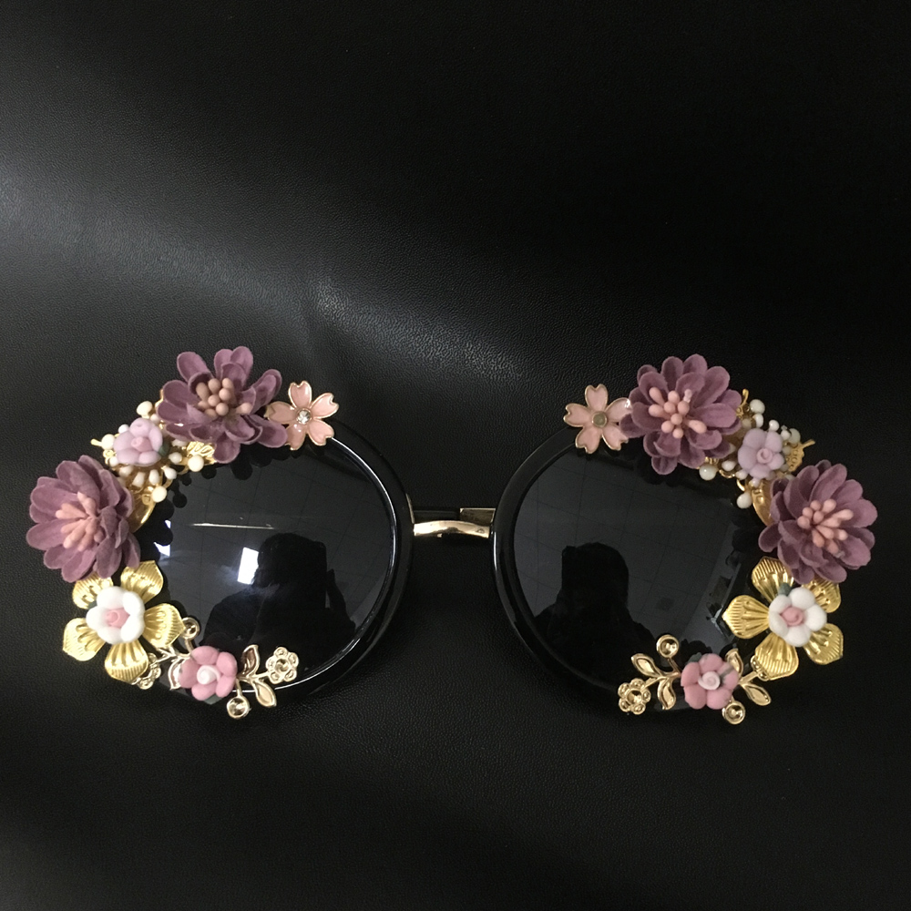 Lunettes de soleil baroques rétro pour femmes et filles, lunettes de soleil à fleurs en métal, gemmes de luxe, lunettes de plage d'été, nouvelle mode