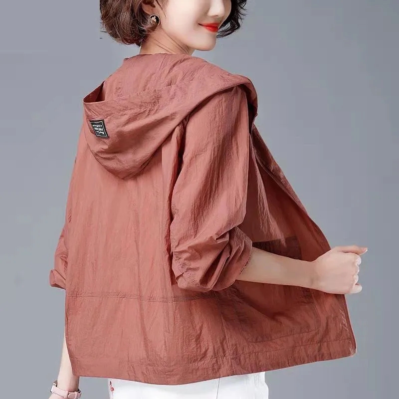 Trench-Coat court léger pour femmes, ample et respirant, vêtements de Protection solaire, grande taille, confortable, vêtements d'extérieur pour l'été et l'automne