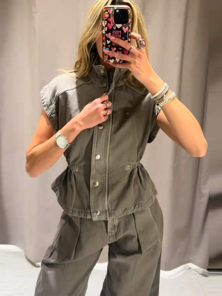 Ensemble Gilet en jean à col montant et pantalon large, haut sans manches à taille élastique, pantalon plissé, mode printemps 2026, chic et audacieux, pour femme