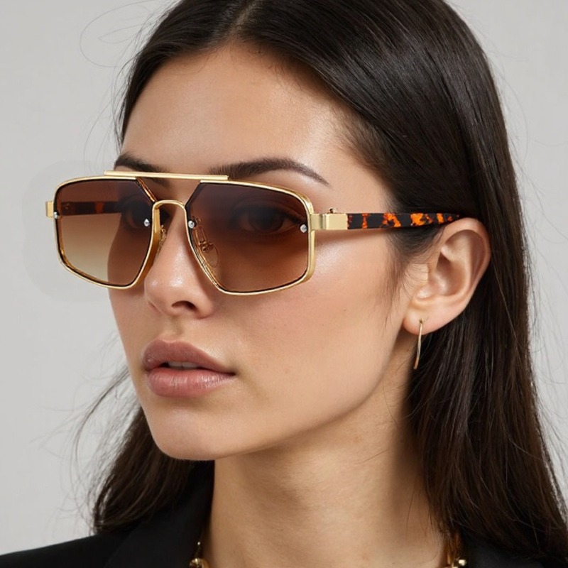 Lunettes de soleil tendance de luxe pour femmes, style steampunk, monture métallique double pont, haut de gamme, grande monture, lunettes de conduite classiques