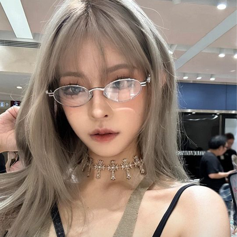 2025 nouvelle mode Cool femme en acier inoxydable cadre ovale lunettes élégant coeur diamants Simple plaine dame lunettes pour femmes filles
