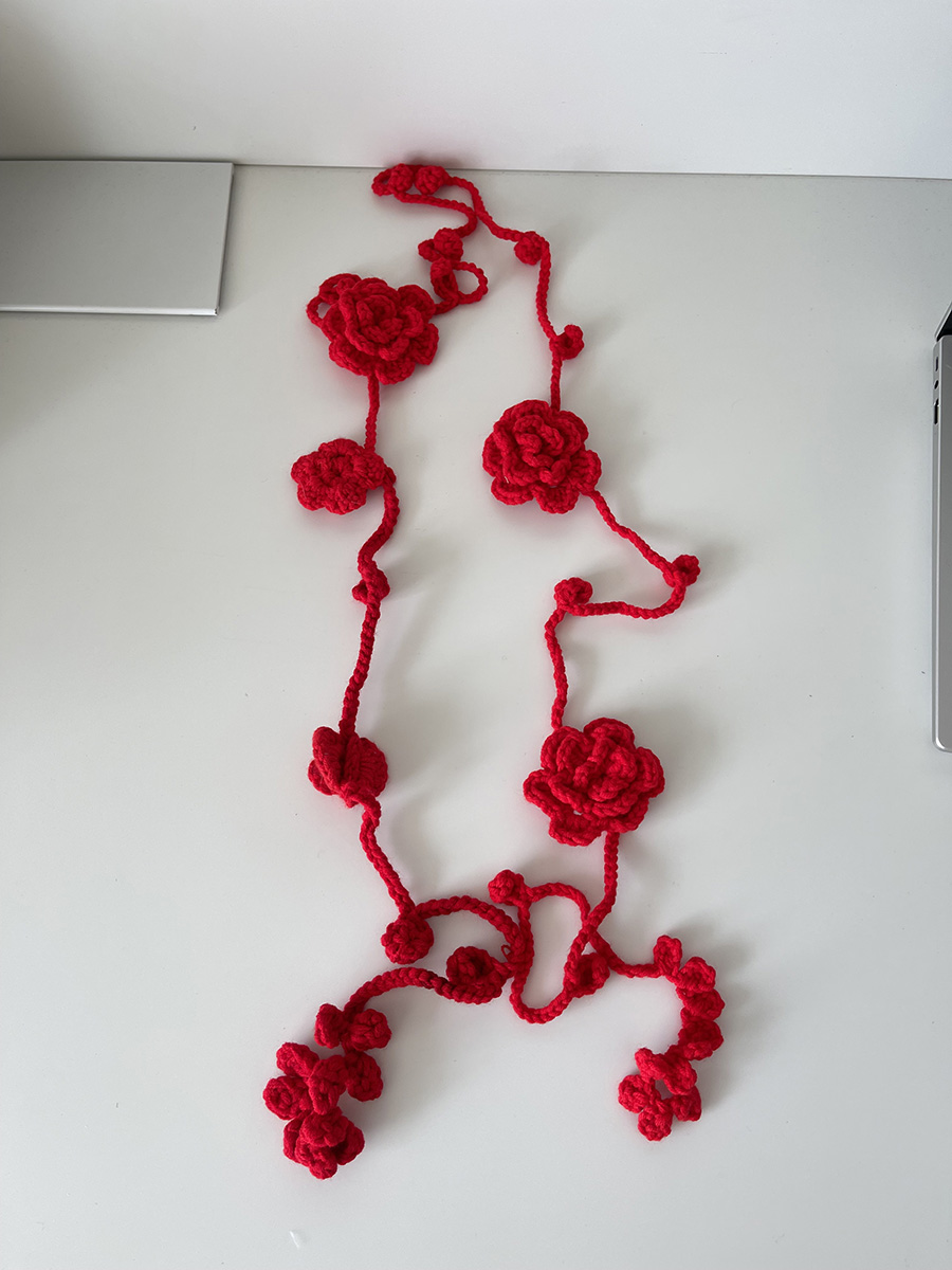 Tissé à la main Crochet fleur Rose écharpe collier pour femmes printemps été pull chaîne cou fleur foulards femme cou écharpe châles