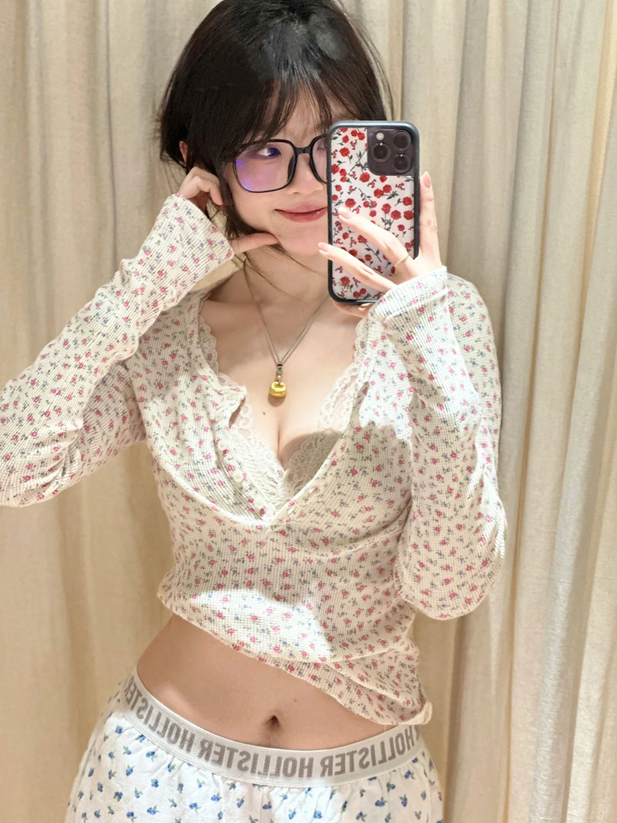 T-Shirt à manches longues pour femme, motif gaufré rose, boutons de printemps, col rond, en coton, Slim, doux et mignon, Style Preppy, Y2k