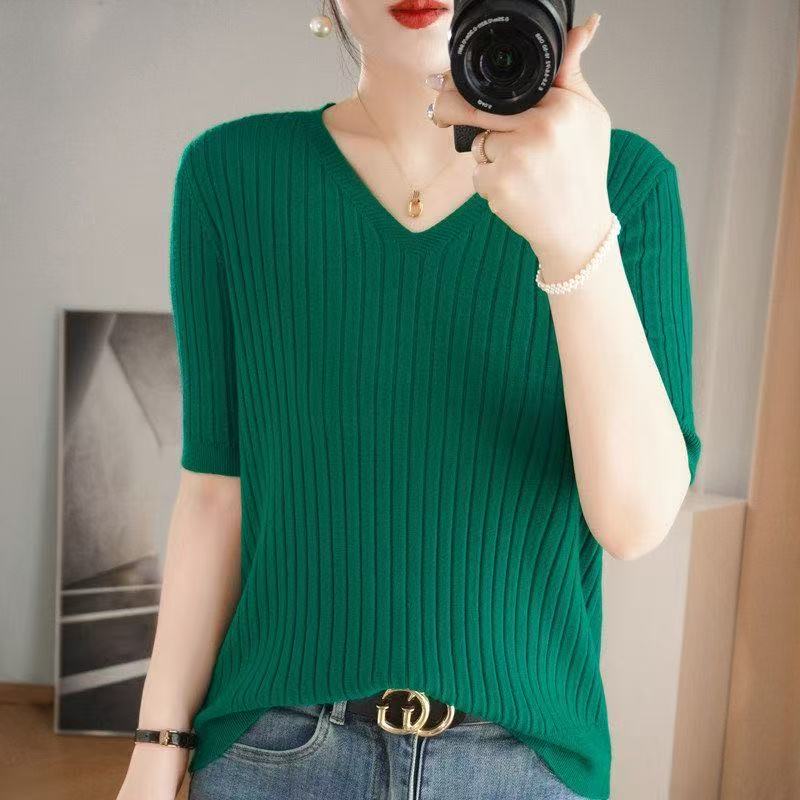 Pull tricoté décontracté pour femme, col en V, manches courtes, style coréen, à rayures, coupe ajustée, collection Printemps-Été
