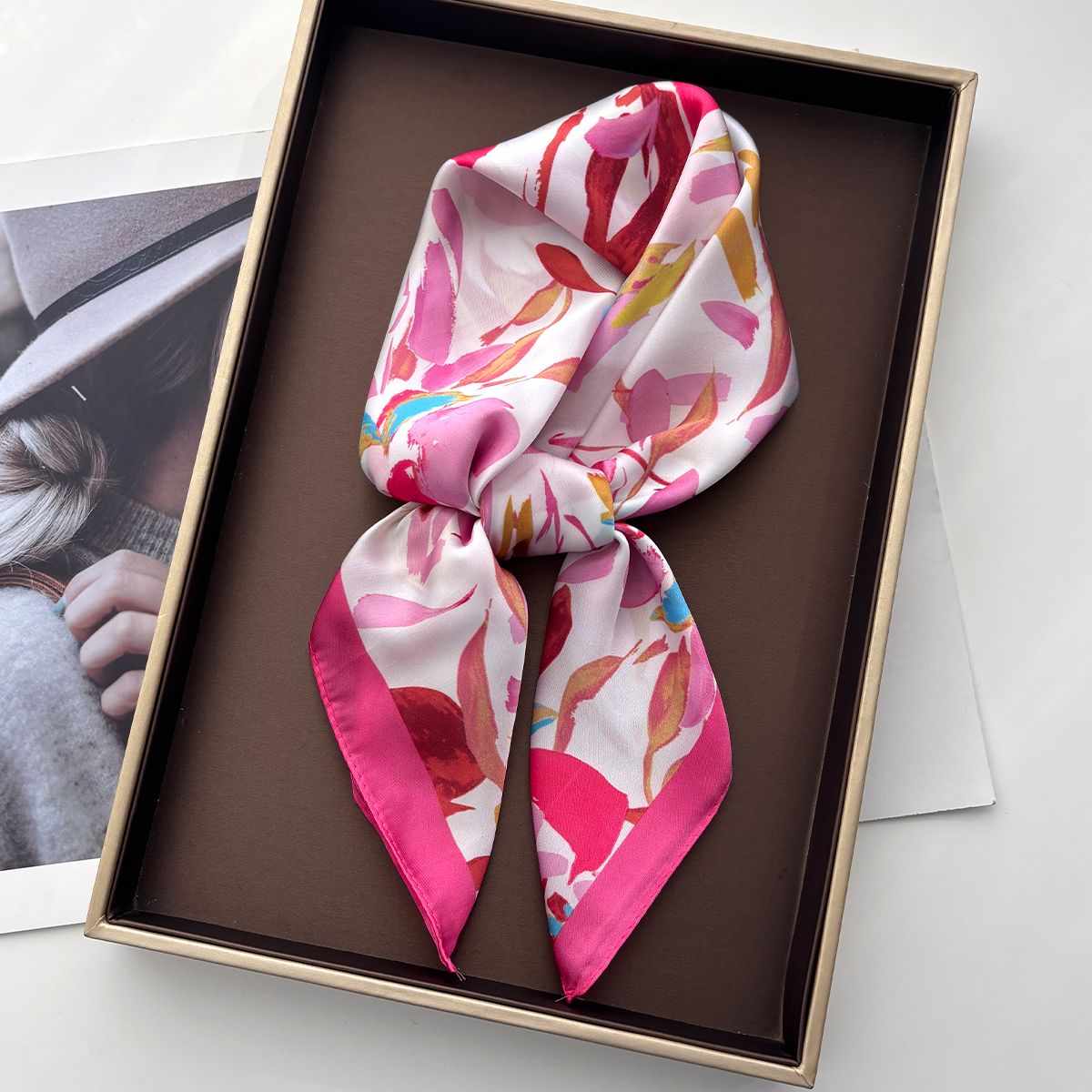 Nouveau Foulard Carré en Soie Imprimée pour Femme, Bandana, Bandeau, Écharpe de Cou, Accessoire Cheveux 2026