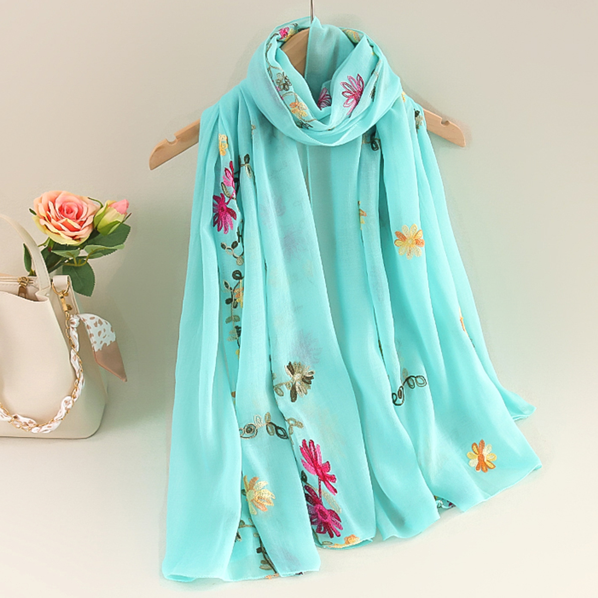 Écharpe longue en coton et lin pour femmes, châle de protection solaire de voyage brodé à double usage, Style National littéraire, printemps et été