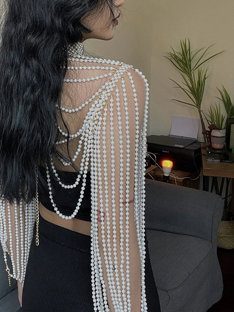 Femmes perle débardeur Sexy multijoueur perle gland à manches longues soutien-gorge chaînes Camisole colliers col Partywear culture hauts