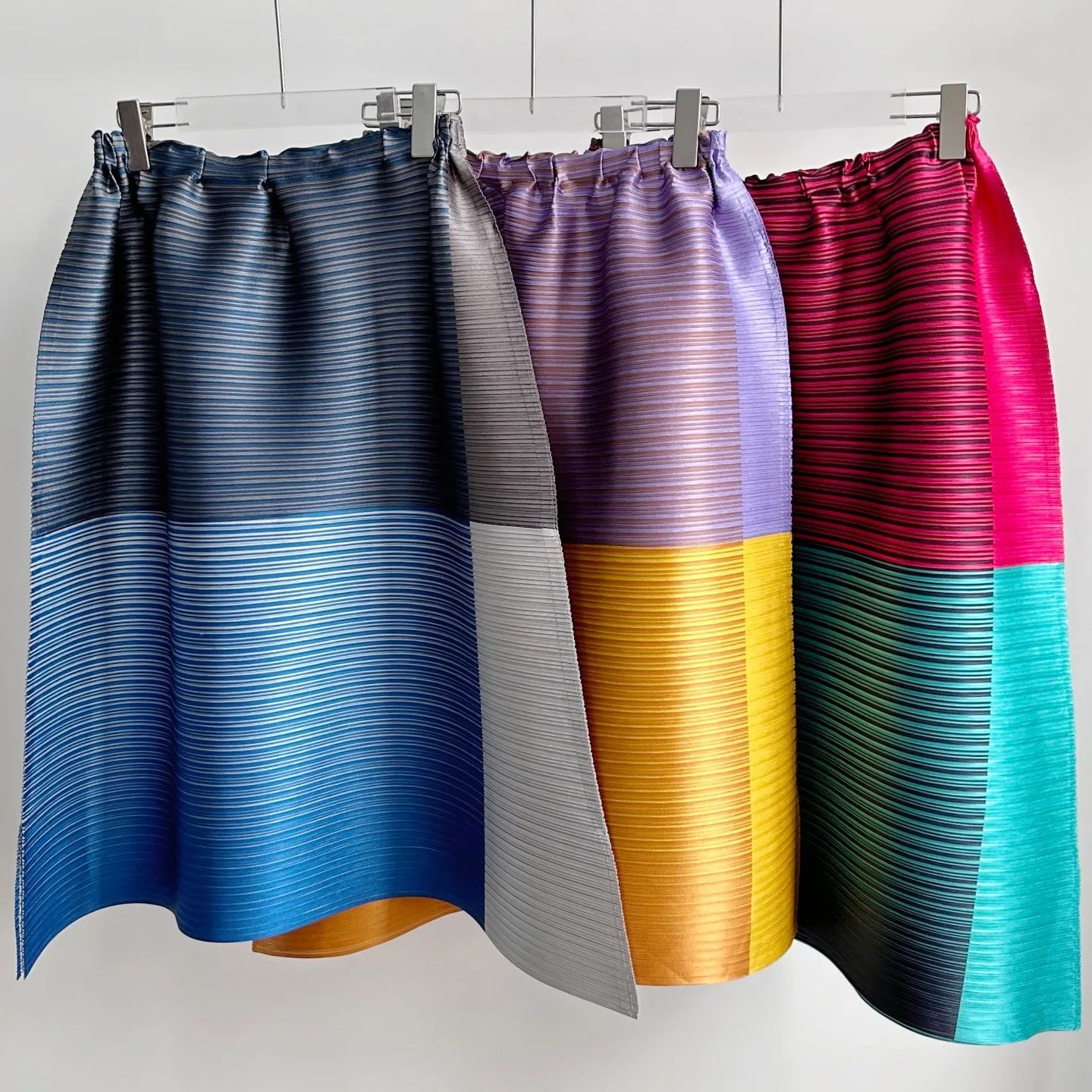 Miyake – gilet plissé sans manches, haut décontracté, couleur contrastée, tempérament Horizontal, nouvelle collection été 2025