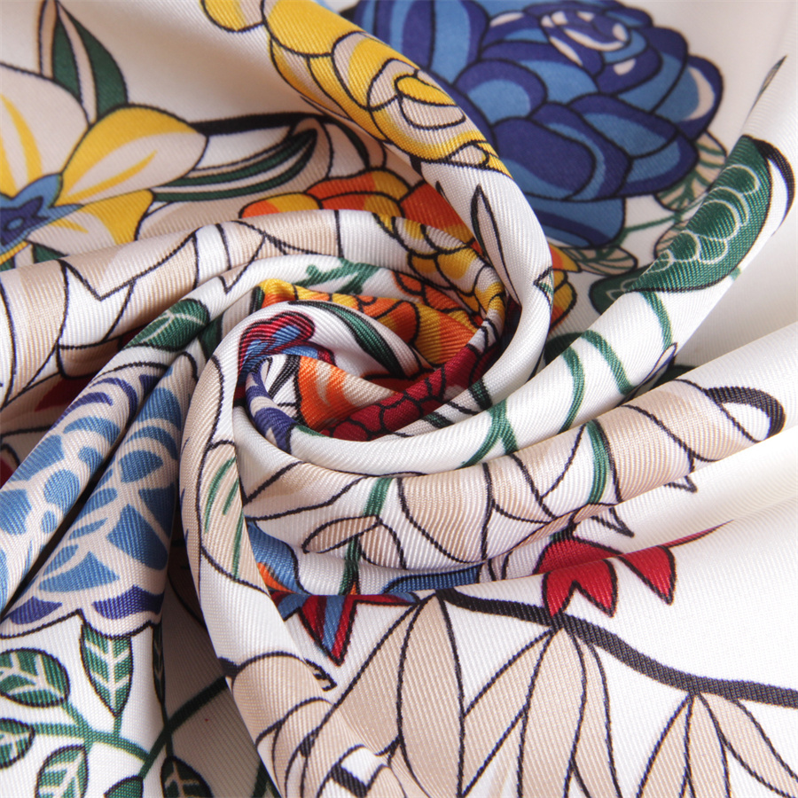 Foulard carré imprimé fleurs espagnoles pour femmes, grand châle, foulard bandana, hijab féminin, étoles de luxe, 130cm
