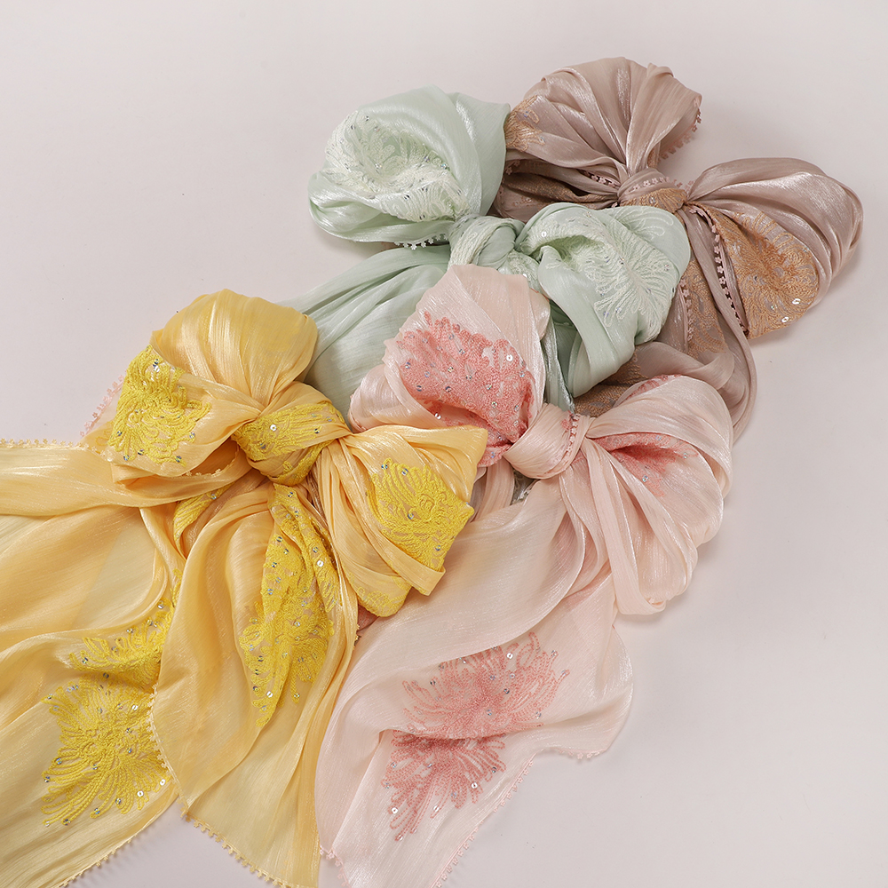Hijab Modeste en Organza Pailleté avec Broderie Papillon et Bordure de Paillettes, Foulard Musulman, Châle de Mariage pour le Ramadan