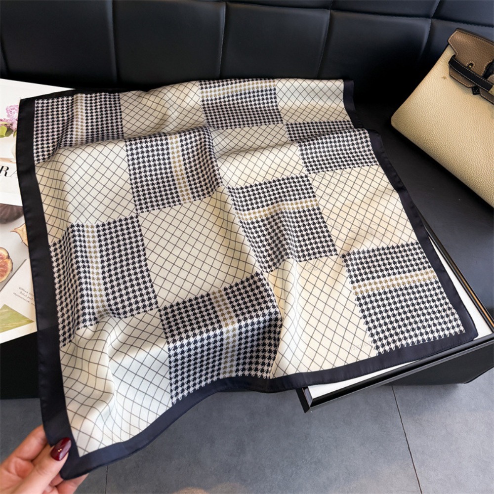 Nouveau Foulard Carré Imprimé Effet Soie pour Femme, Bandeau Cheveux, Écharpe Printemps, Châle et Étole