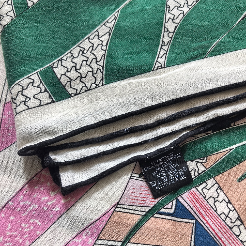 Écharpe d'hiver en soie et cachemire pour femme, châles imprimés tendance, pashminas chauds, foulards carrés, hijabs de marque, grands bandanas pour femme 135CM