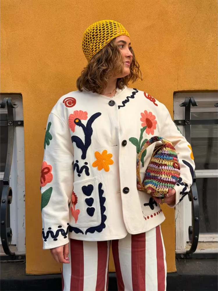 Cardigan Bohème à Fleurs pour Femme, Veste Colorée à Col Rond et Manches Longues avec Poches Plaquées Brodé, Manteau Ample pour le Quotidien et les Trajets