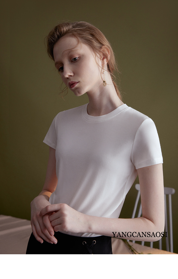 2025 haut tendance pour femmes printemps/été nouveau ajustement Sexy soie glace respirant solide ample à manches courtes T-shirt vêtements pour les femmes