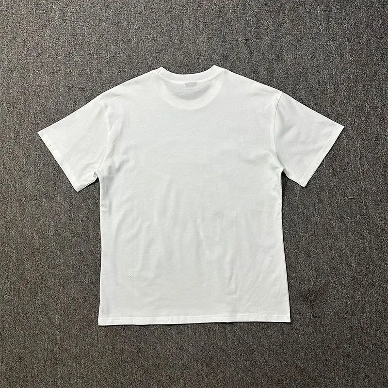 T-shirt imprimé en coton pour homme, vêtements de mode urbaine, style avant-gardiste, design rétro surdimensionné. Convient aux hommes et aux femmes.