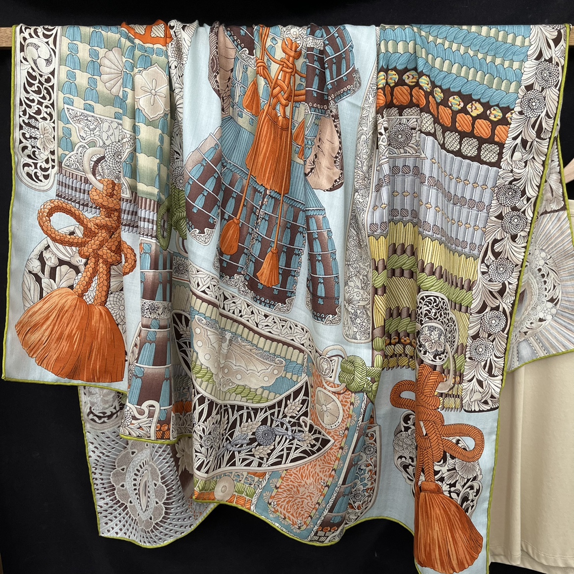 Écharpe en laine de soie de guerre japonaise 140 châles en cachemire ourlet fait à la main étole en laine roulée en soie de luxe concepteur hiver foulards doux