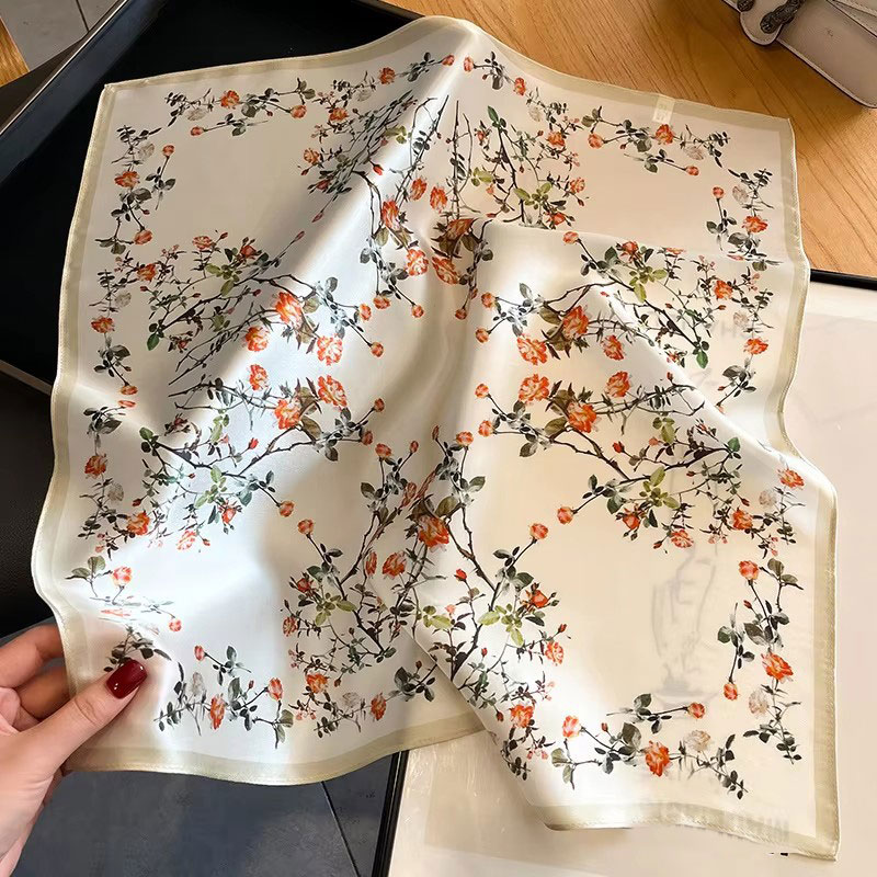 100% Foulard en soie Pure femmes cou bandeau de cheveux Foulard carré petit bandeau 2025 mode imprimé Foulard foulards Bandana 53*53 cm
