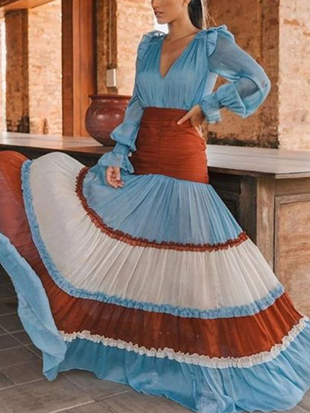 Robe longue élégante femmes automne col en V profond à manches longues robe Femme Colorblock à volants à plusieurs niveaux robe Maxi robes Femmes