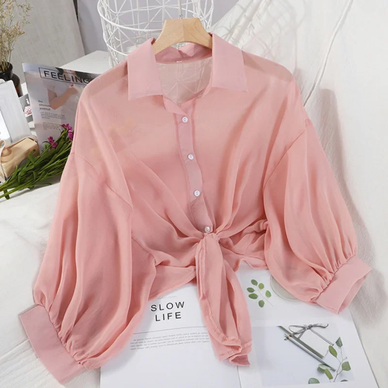 Chemisier en mousseline de soie pour femmes, vêtements blancs ajourés, amples, élégants, couleur unie, taille nouée, chauve-souris, demi-manches, boutons, été