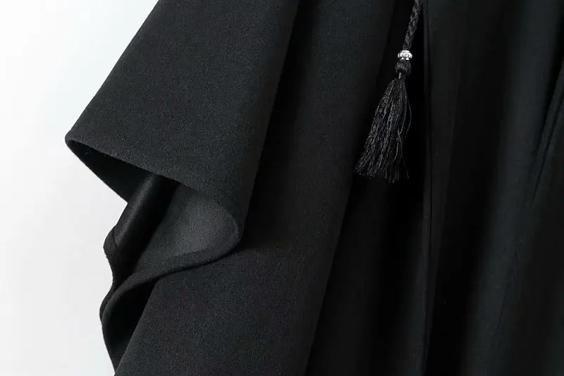 Vintage gothique noir à capuche Cape Poncho femmes Cape ample Ponchos manteau Cardigan Trench ouvert frange à capuche enveloppes Capas automne