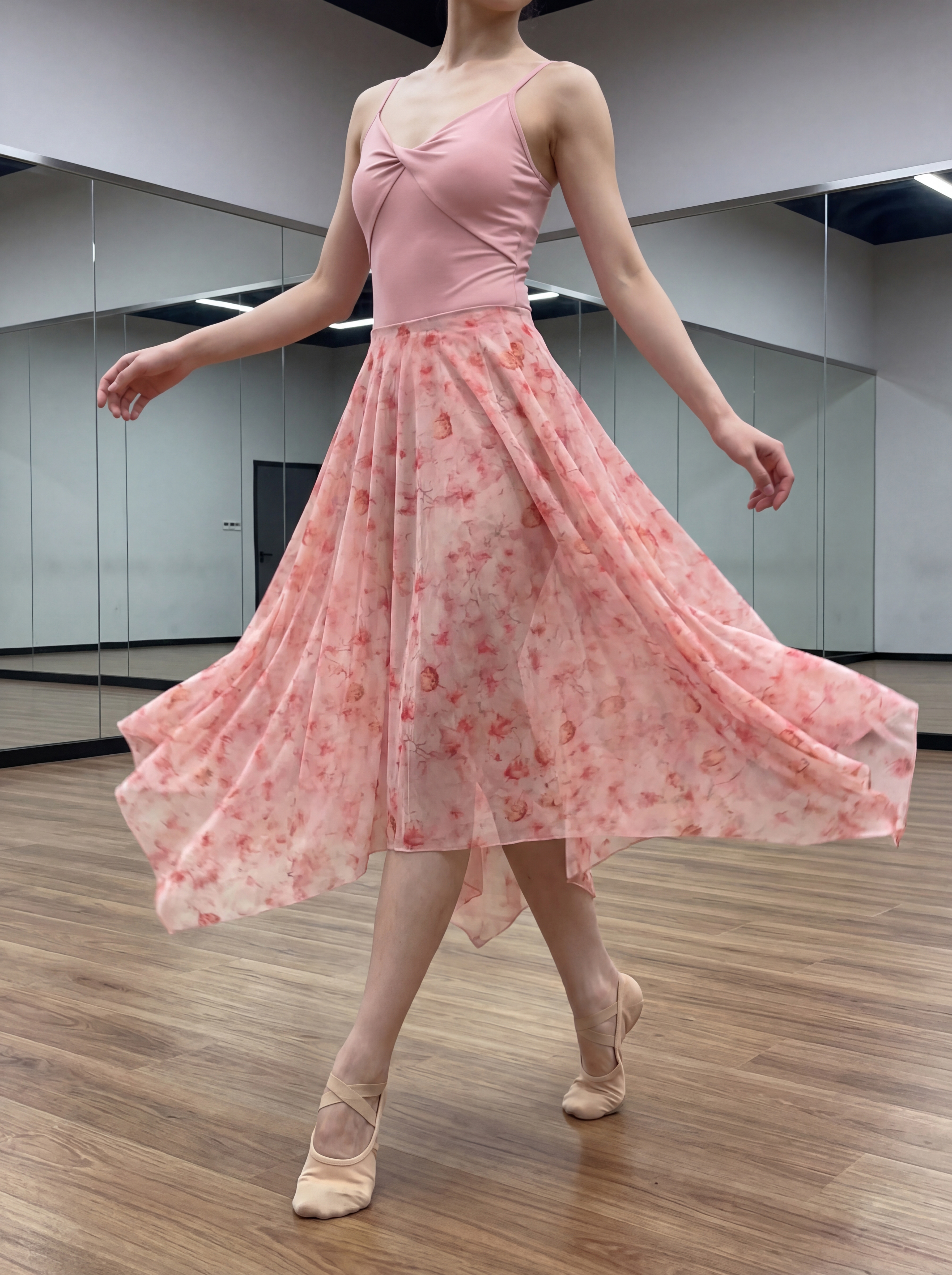 Costume de danse lyrique pour femmes, robe de danse contemporaine en maille imprimée 20D, asymétrique, fluide, col en V, vêtements de danse de ballet