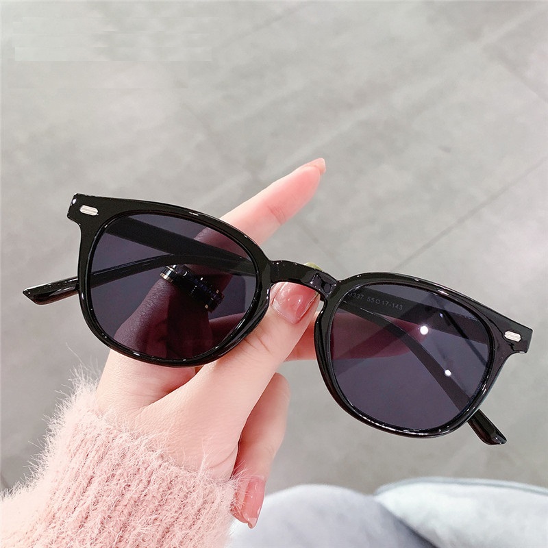 Marque de mode Vintage carré lunettes de soleil 2025 femmes de luxe concepteur petites lunettes de soleil pour hommes conduite femme nuances lunettes UV400
