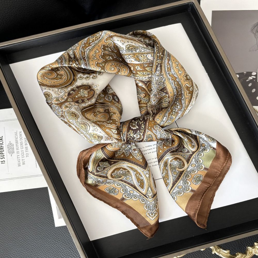 Foulard carré imprimé imitation soie pour femme, écharpe de cou, châle, foulard pour cheveux, poignet, tête, hijab, bandana, collection printemps