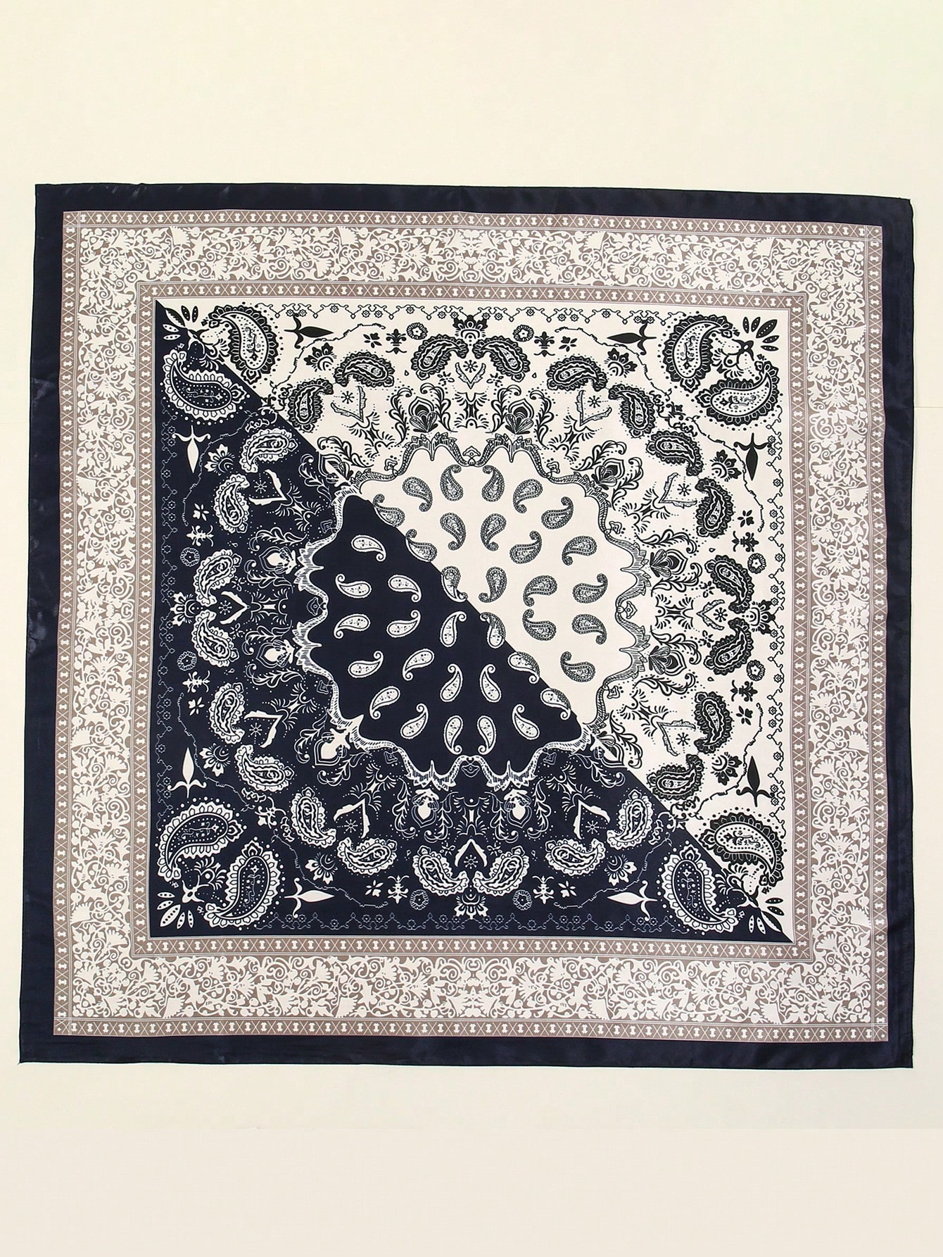 2025 nouvelles femmes de luxe Foulard en soie Hijab imprimé foulards carré 90x90 cm châle voyage Foulard Bandana Foulard