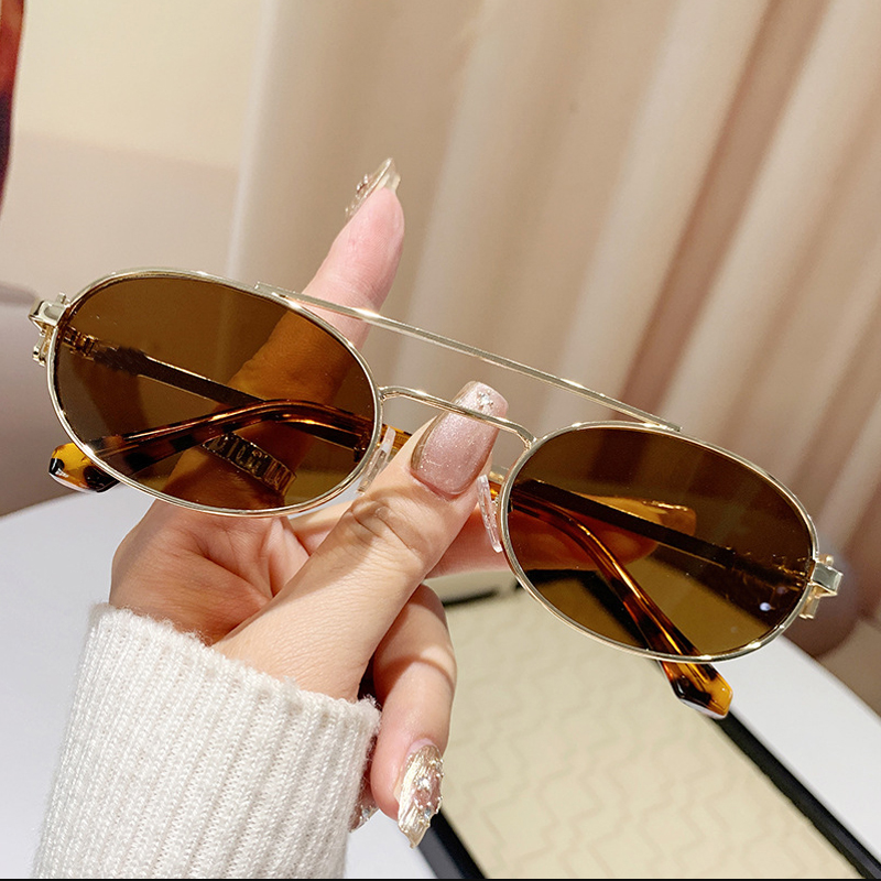 Lunettes de soleil ovales en métal pour hommes et femmes, lunettes de marque, lunettes UV400, rétro, classique, extérieur, haute qualité, marque de luxe, tendance