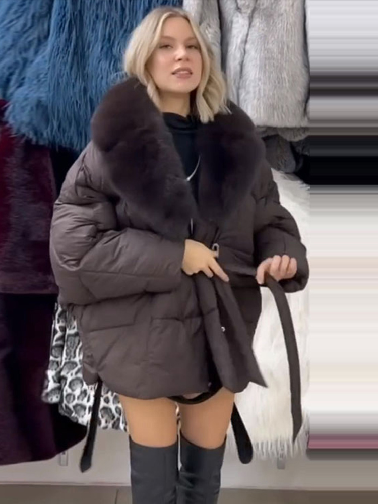 Manteau d'hiver pour femme, col en fourrure, manches chauve-souris, coupe ample, ceinture à la taille, veste chaude, coupe ample, couleur unie, vêtement d'extérieur tendance pour femme.