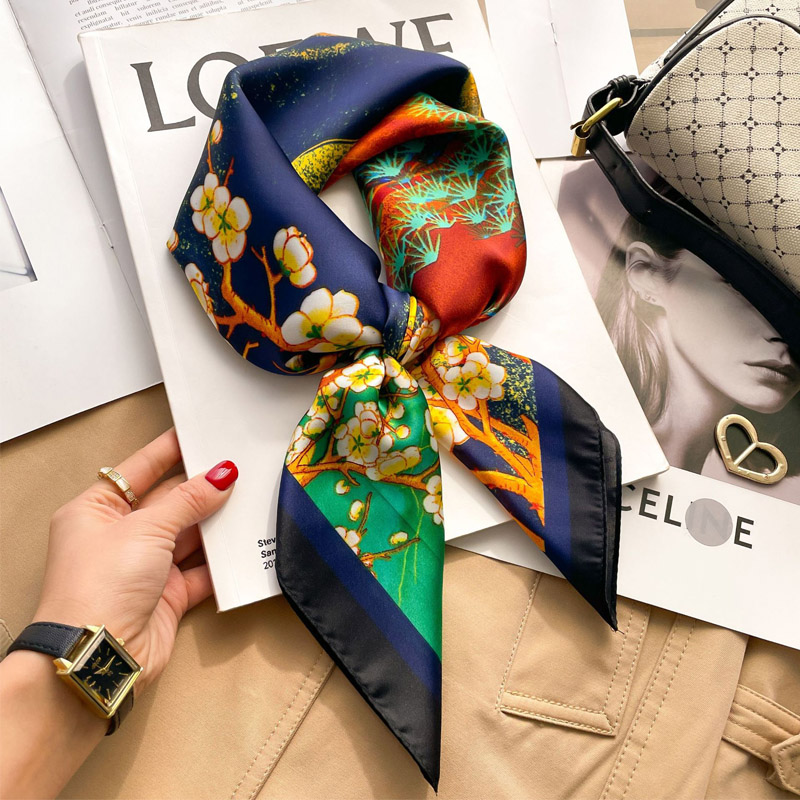 Marque imprimé fleuri soie carré Foulard femmes doux Satin Foulard bandeau Foulard tête Hijab dame bandeau Foulard sac ruban