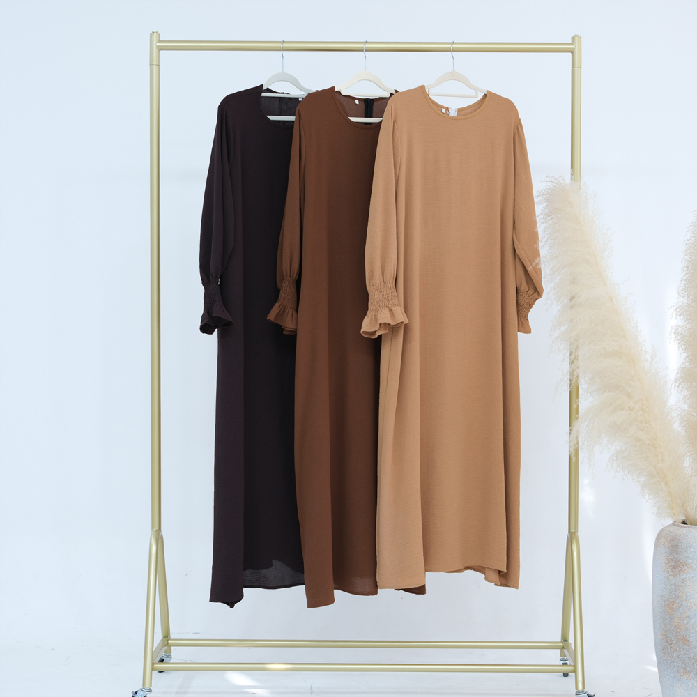 Abaya ample et élégante pour femmes musulmanes - Manches longues à poignets smockés, poches latérales. Robe modeste islamique pour le Ramadan, vêtements islamiques