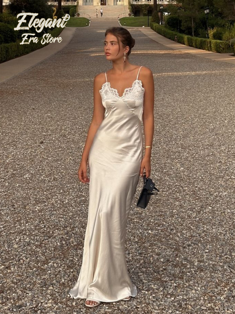 Robe longue bustier en satin couleur unie pour femme, jaune tendance, à fines bretelles, col en V, cintrée à la taille, Nouveauté 2026, Robes de soirée
