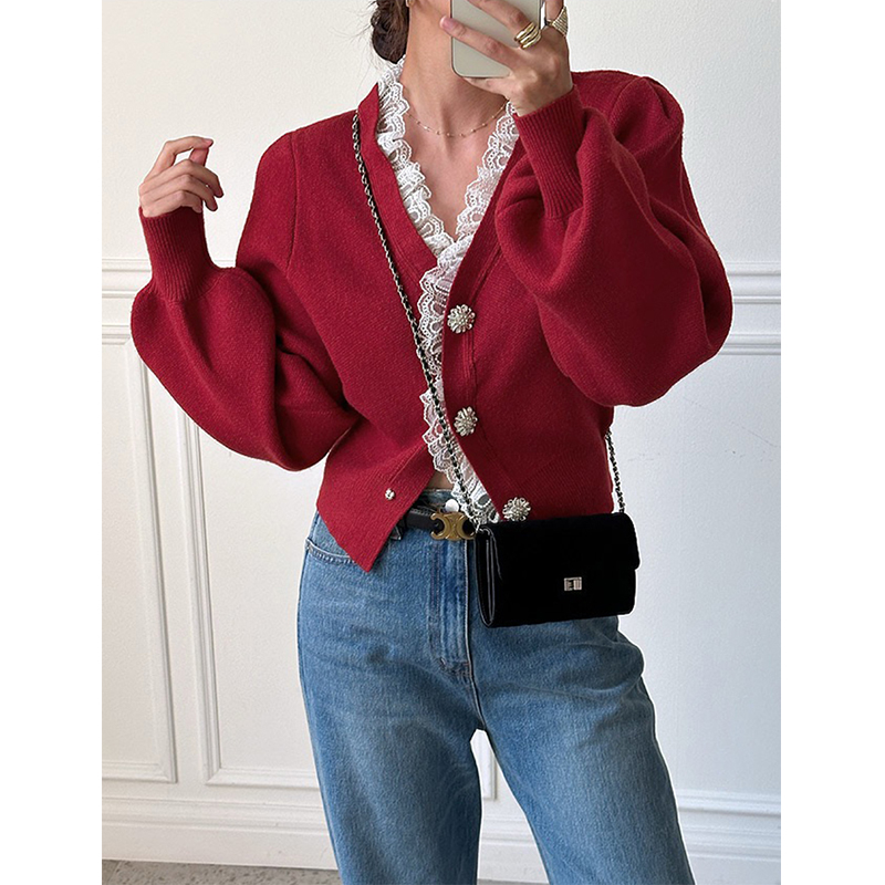 Vintage rouge tricoté Cardigan femmes recadrée dentelle noir pull d'extérieur élégant coréen col en V tricots hiver Design pulls