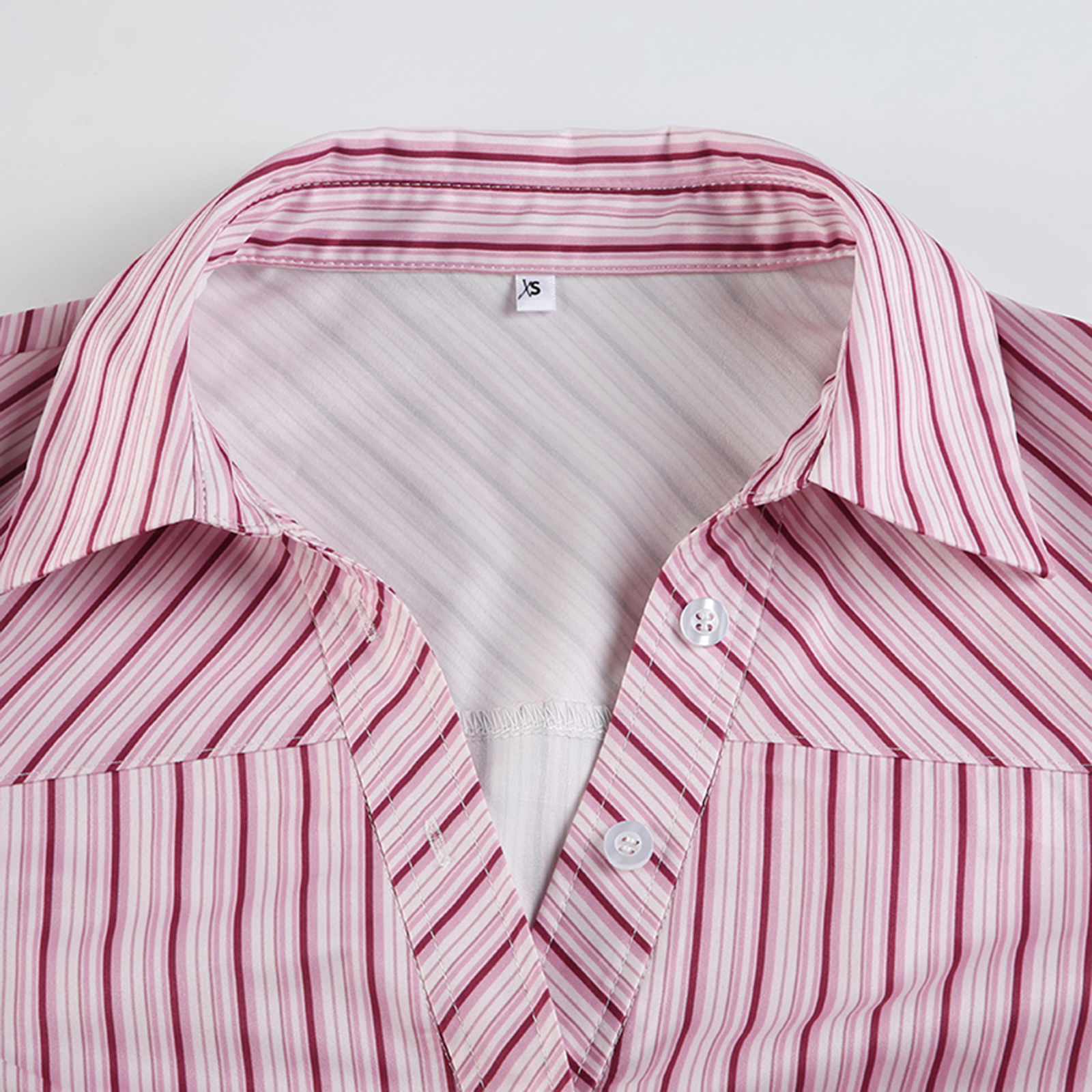 Chemises à col imprimé rayé pour femmes, à la mode, manches longues, coupe ajustée, boutonnée, hauts courts pour printemps et automne