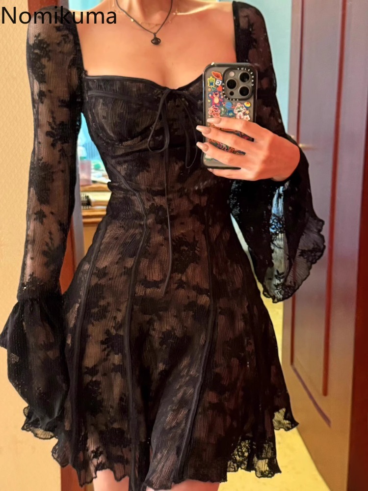 Tempérament Robe Femme robes pour femmes taille haute manches évasées carré Collat noir dentelle Robe Sexy 2025 robes De Mujer