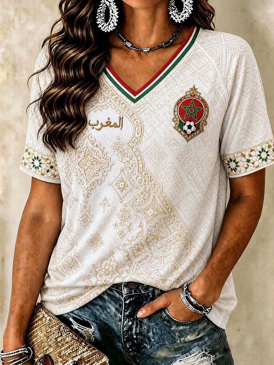 T-shirt de sport décontracté pour femme, col en V, avec drapeau de l'équipe nationale du Maroc 2026, écusson « MAROCCO » et bordure traditionnelle