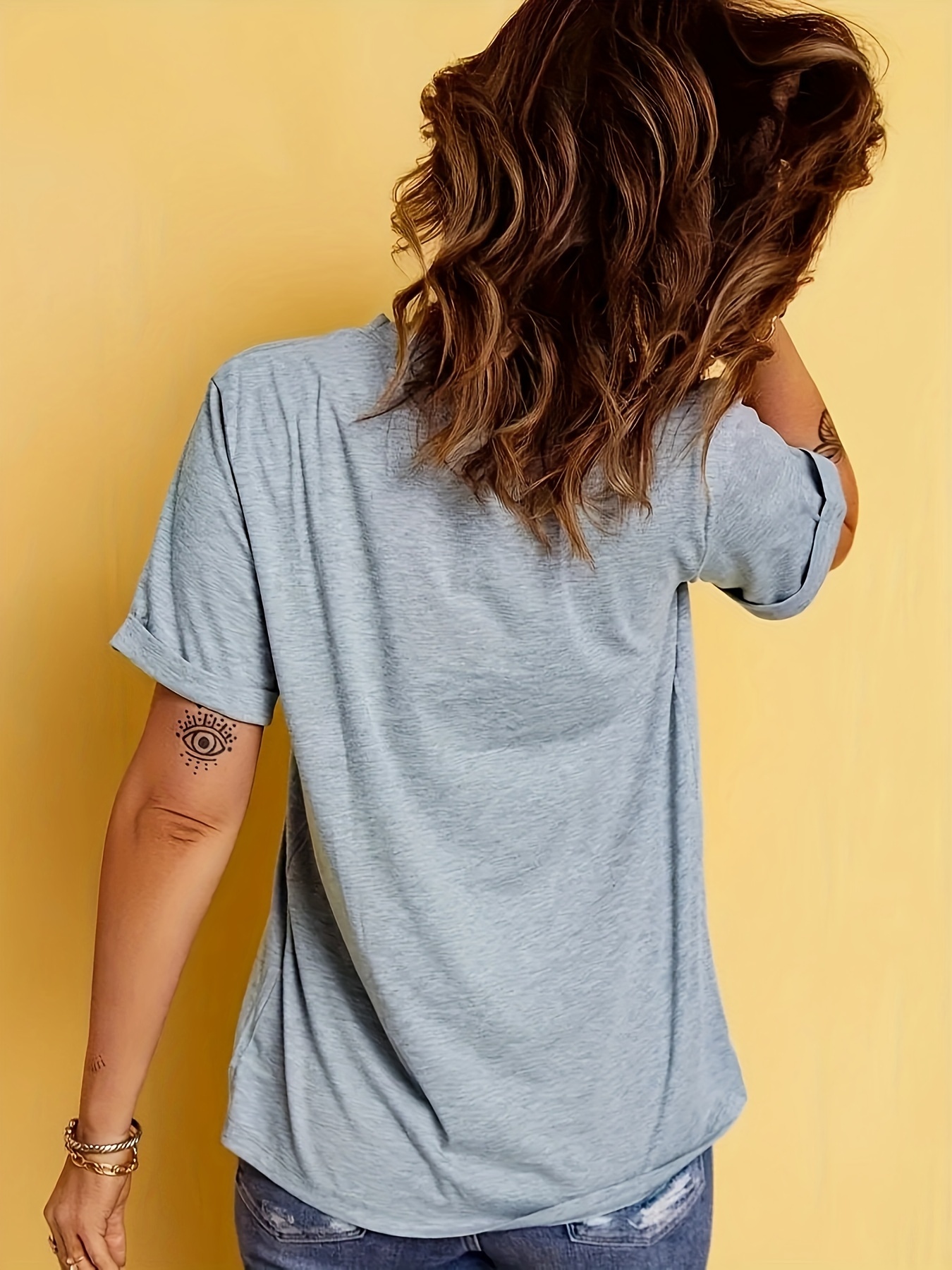 T-Shirt décontracté de couleur unie pour femmes, haut doux à manches courtes et col rond pour tenue décontractée noir, t-shirts pour dames, vêtements esthétiques