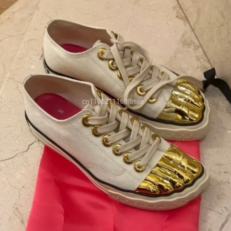 Chaussures de planche à bout doré pour hommes et femmes, chaussures plates en tissu à lacets pour adultes, chaussures de spectacle sur scène de danse de rue haut de gamme