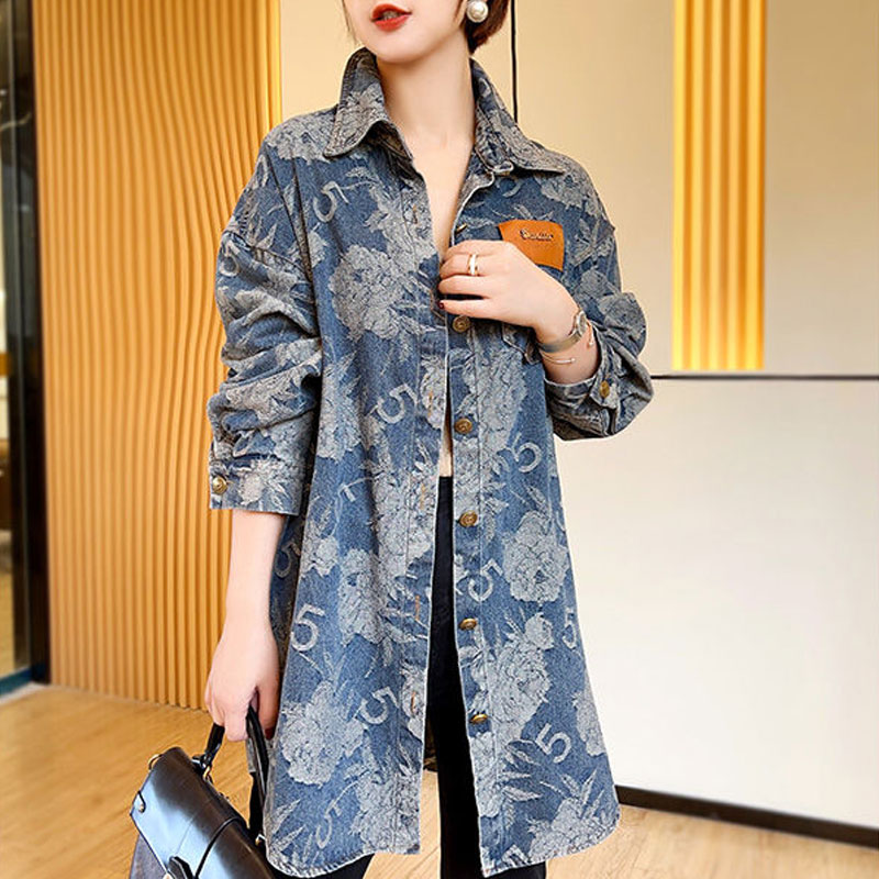 Chemise en Denim ample Vintage pour femmes, vêtements décontractés à col rabattu, chemisier imprimé à simple boutonnage pour les déplacements, printemps automne
