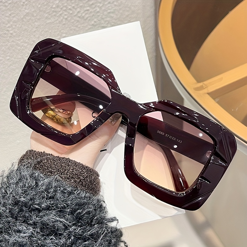 Nouvelles lunettes de mode carrées pour femmes-cadre PC bleu avec charnières en métal noir, lunettes décoratives et fonctionnelles pour tenue décontractée