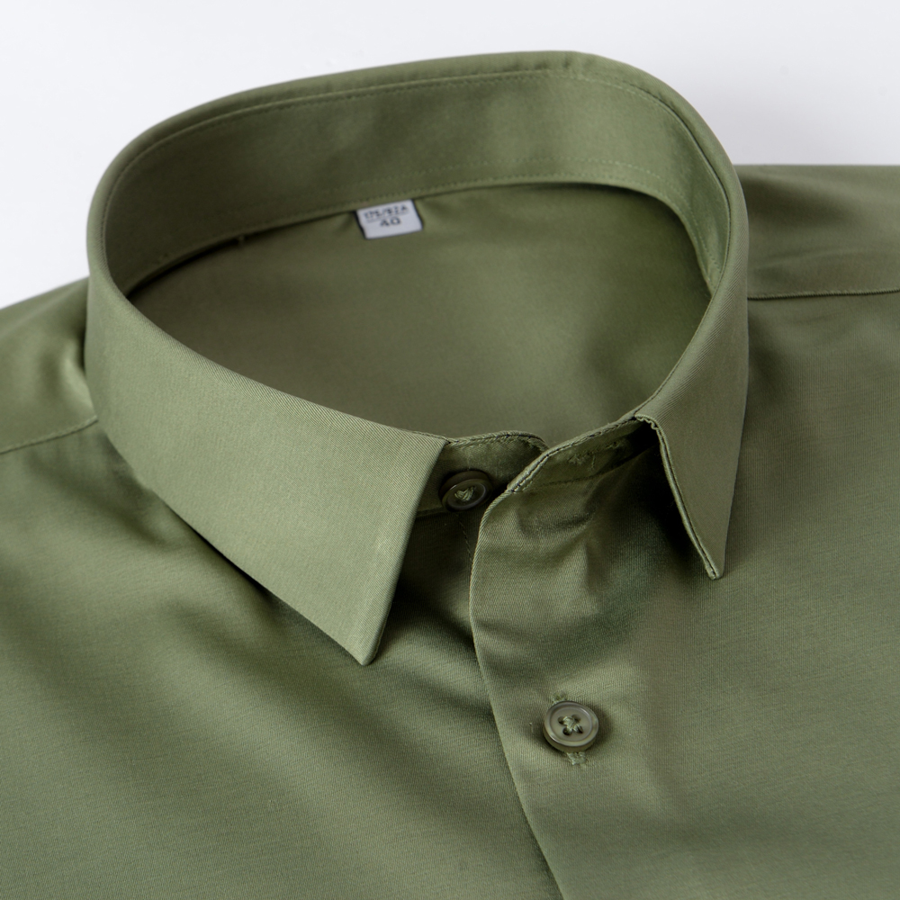 Chemise élégante à manches longues pour hommes, couleur unie, sensation de soie, légèrement extensible, parfaite pour les occasions formelles et les événements décontractés du week-end